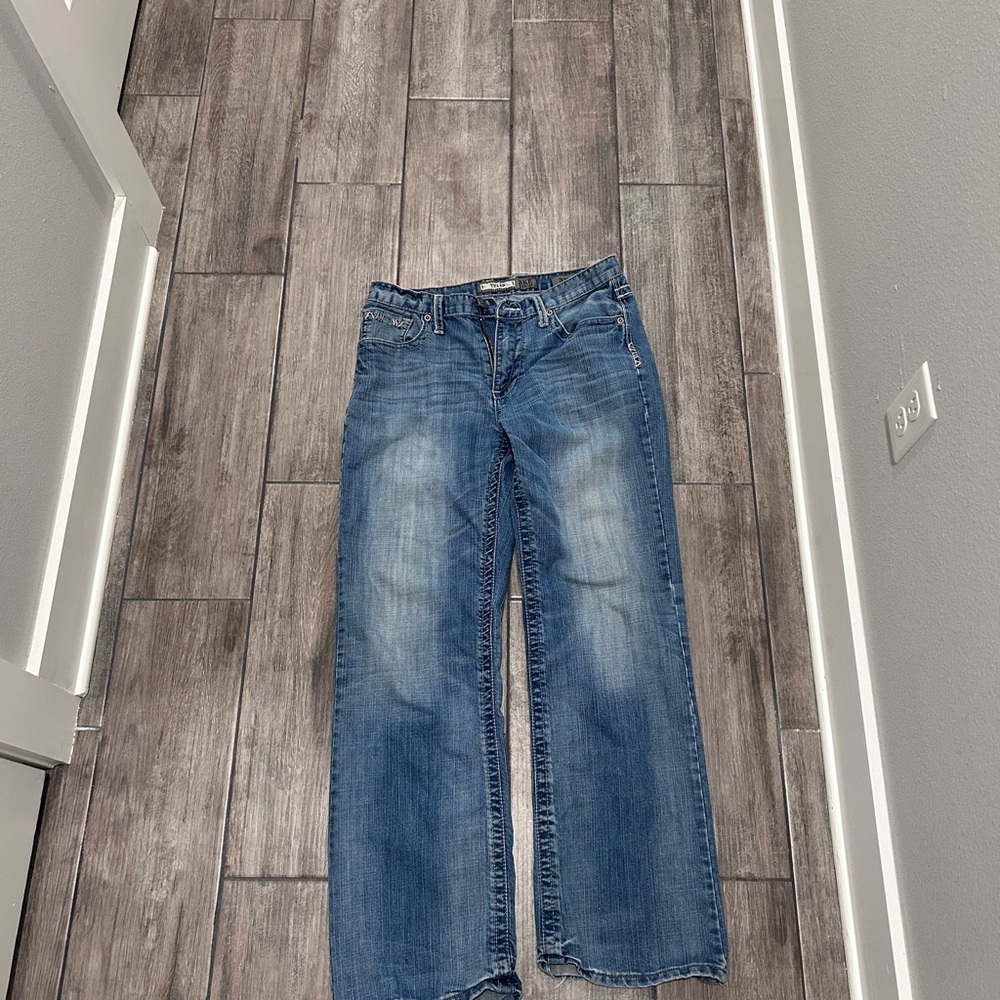 BKE Blue Relaxed Jeans with Classic Denim Style